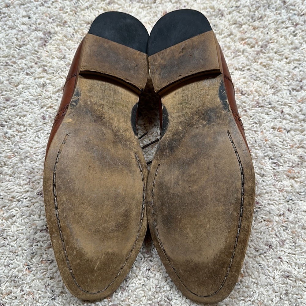 Men’s Aston Grey collection 9.5 shoes 👞. - Picture 5 of 9